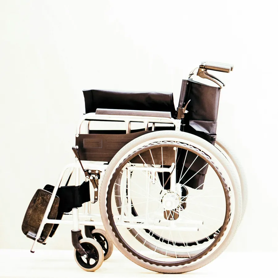 Fauteuil roulant pliable